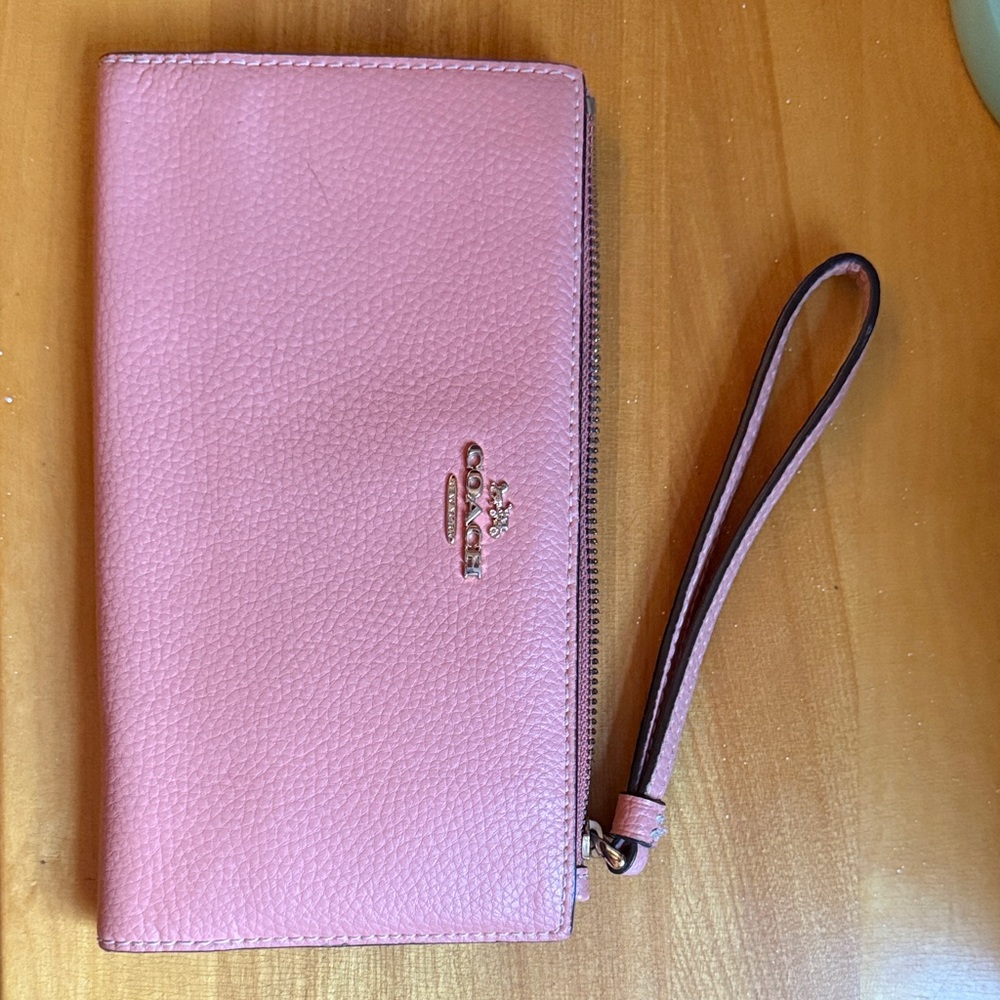 Coach Rose Pink Leather Wristlet
